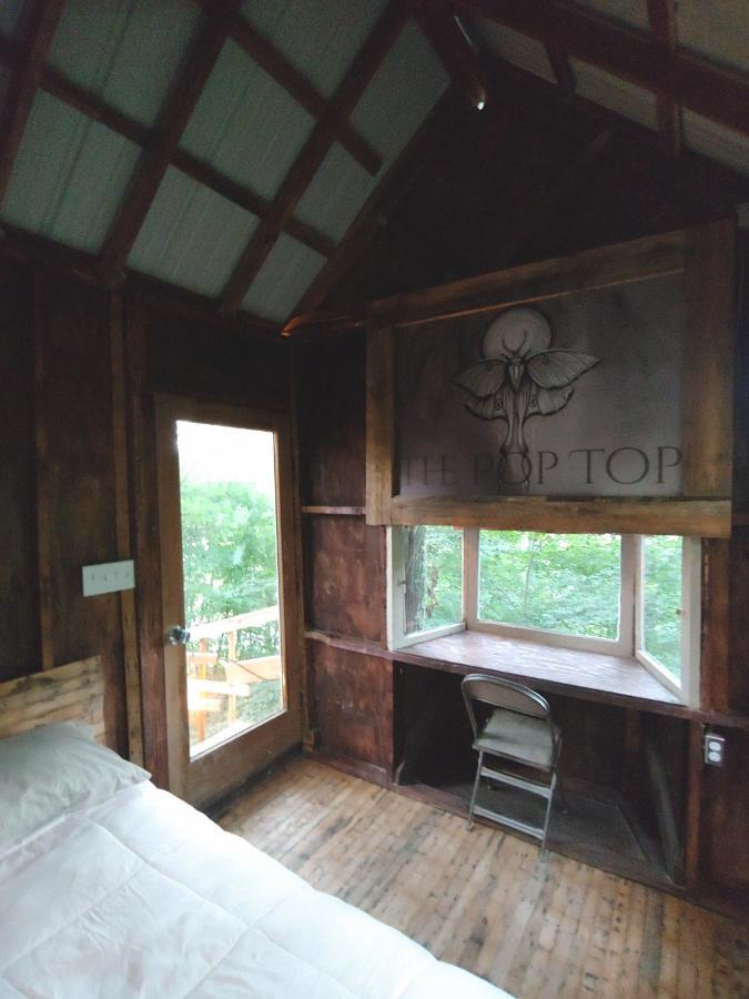 Lost River Hostel French Lick Exterior photo